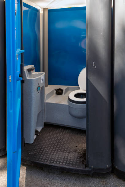 Porta potty rental for outdoor events in Pantops, VA